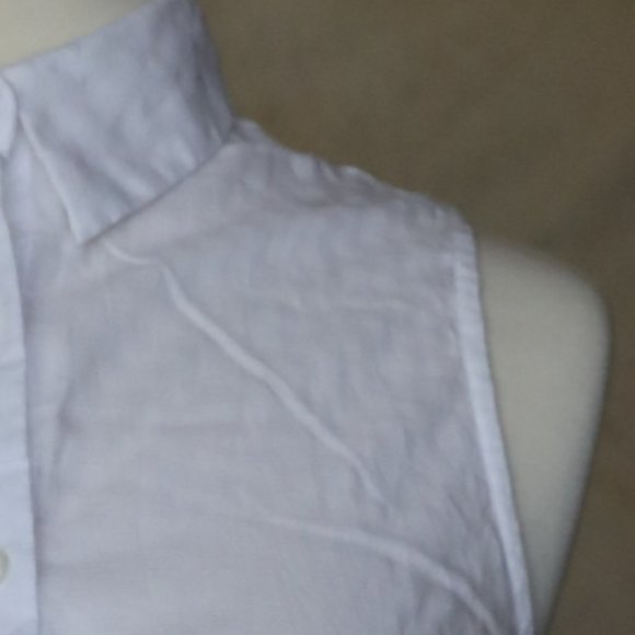 Van Heusen sleeveless white button blouse XS - Picture 4 of 8